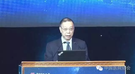 黃潔夫：面對挑戰 中國醫院勇敢前行