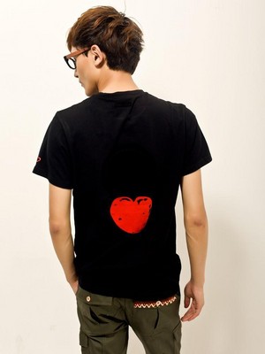 AAAA&times;YOHO!有貨  獨家限量TEE真身