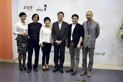 知名專家在“壹卡會2012深圳年度生活達人”頒獎禮現場，從不同的角度詮釋發現生活之美。