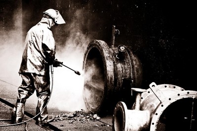 利用工業清潔與安全用品有效的清除工業的污染物